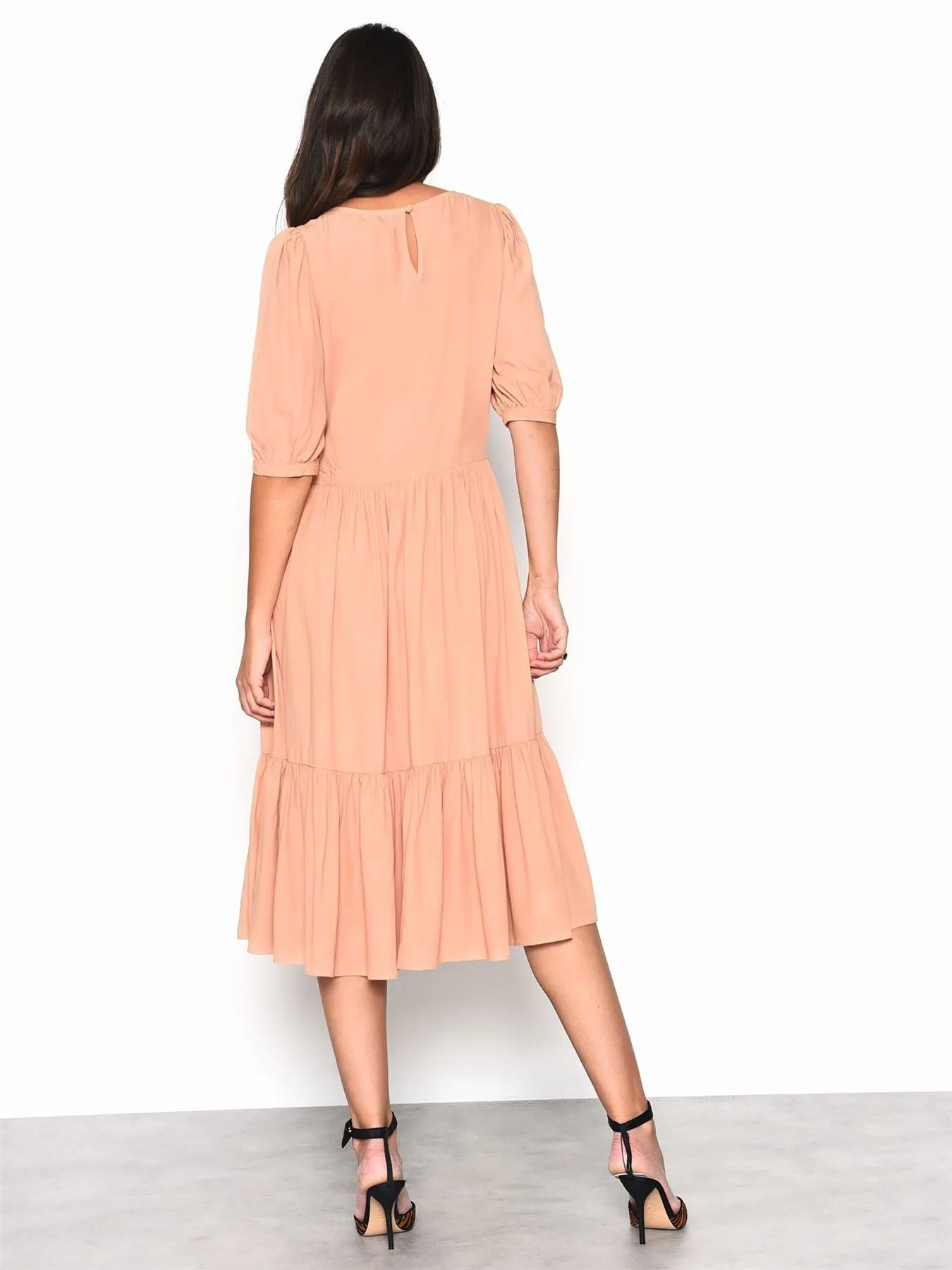 Peach Long Sleeve Puff Midi Dress sold by Glamorous product image thumbnail 2