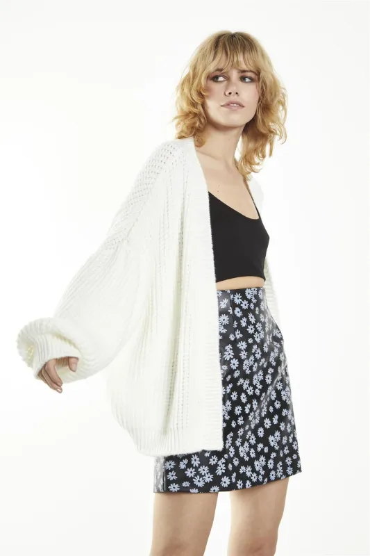 Off-White Oversized-Cardigan made by Glamorous