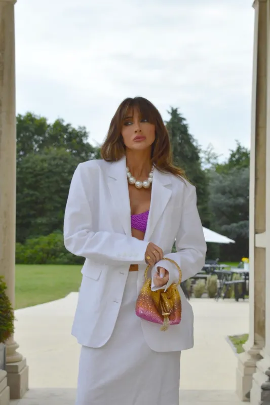 White Oversized-Blazer sold by Glamorous