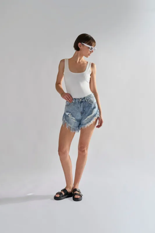 Antique-Wash High-Waisted Distressed Denim-Shorts sold by Glamorous
