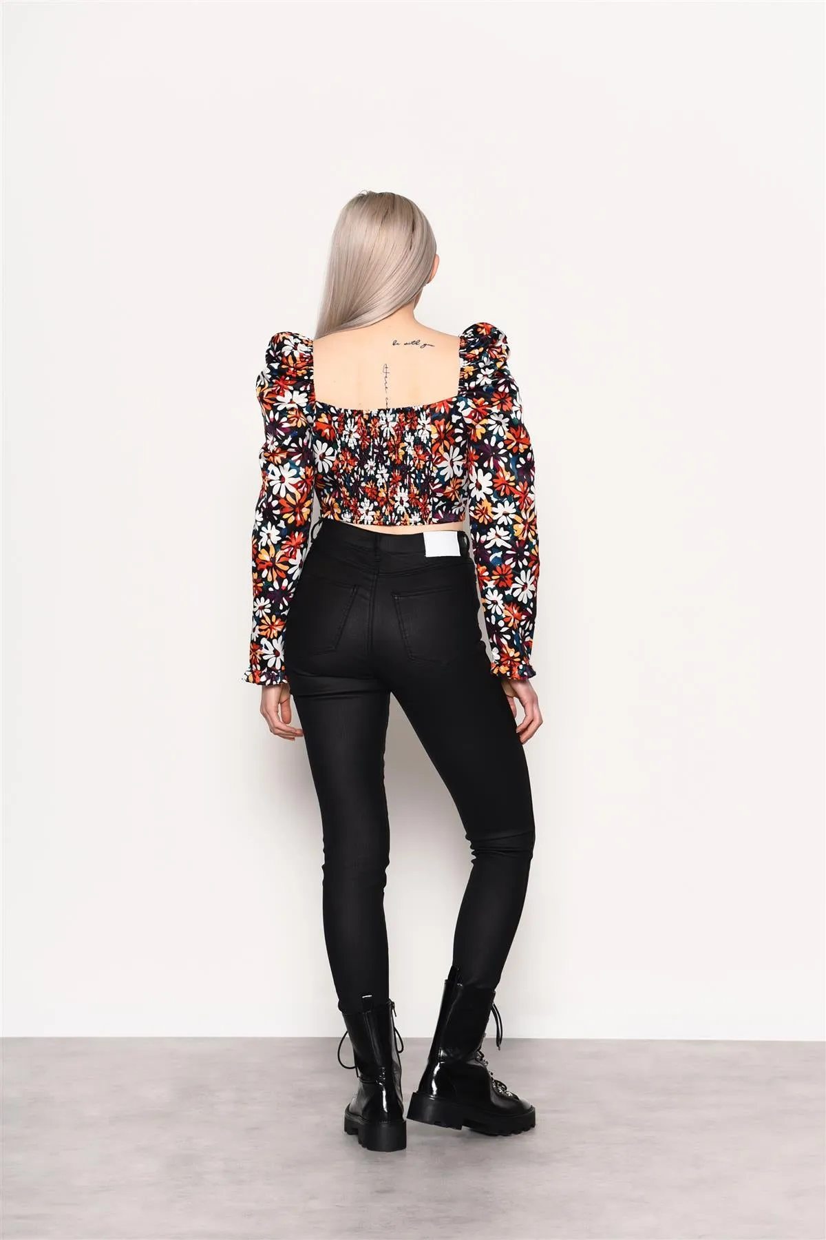 Painted-Daisy Long-Sleeve Crop-Top sold by Glamorous product image thumbnail 2