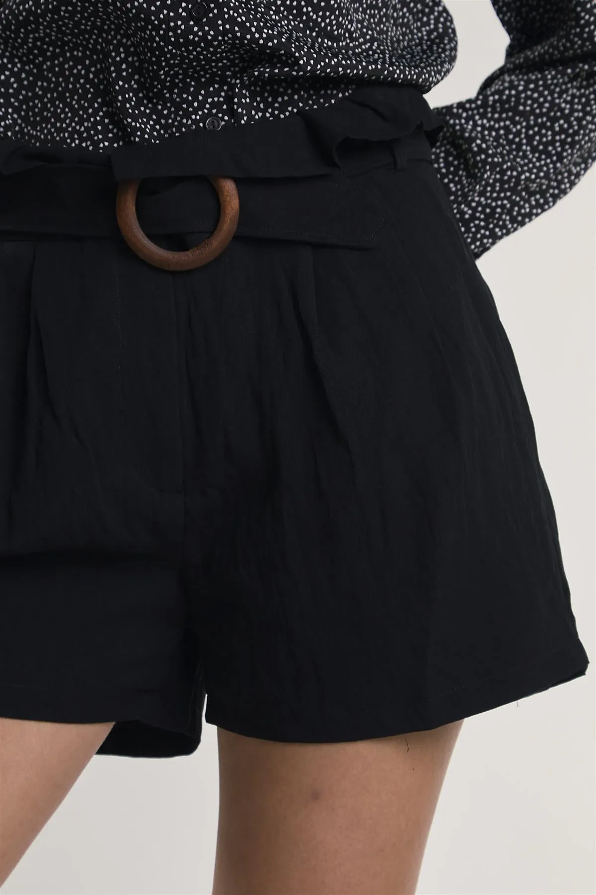 Black High-Waisted-Belted Shorts sold by Glamorous product image thumbnail 4