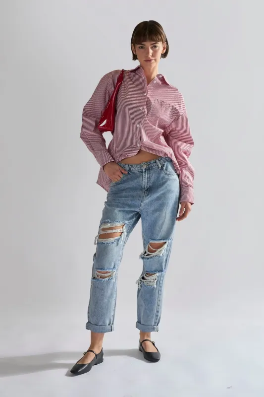 Light Vintage Wash Distressed Boyfriend Jeans. sold by Glamorous