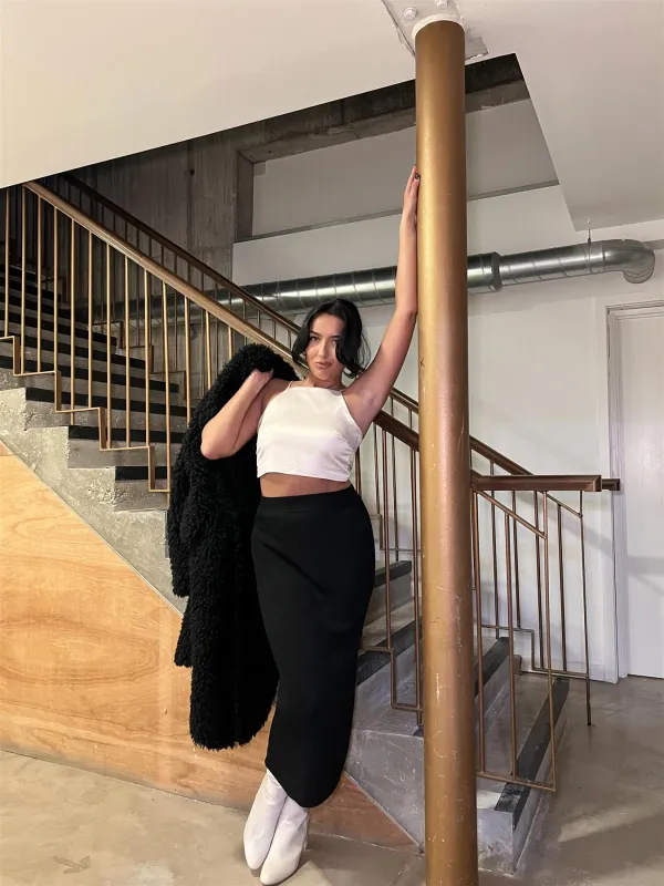 Black-Glitter Knitted Bodycon Midaxi-Skirt sold by Glamorous