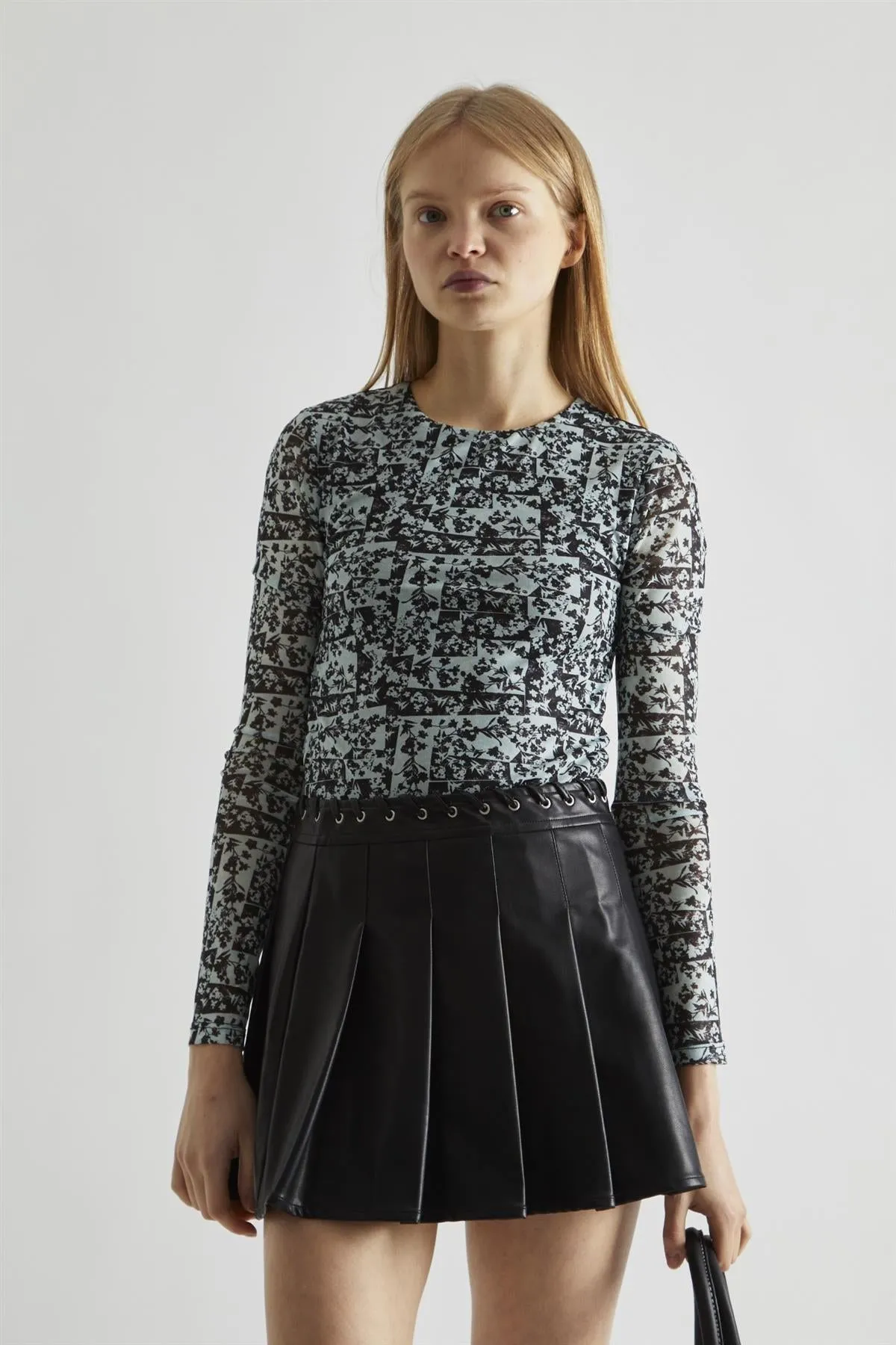 Black-PU Pleated Mini-Skirt sold by Glamorous product image thumbnail 3