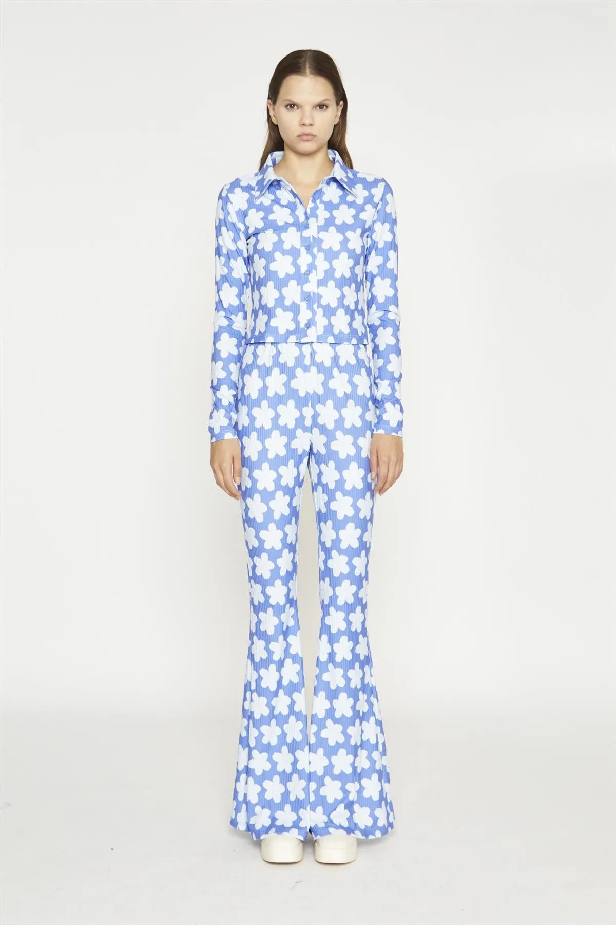 Blue-Large Flower Long-Sleeve Skinny-Fit-Shirt sold by Glamorous