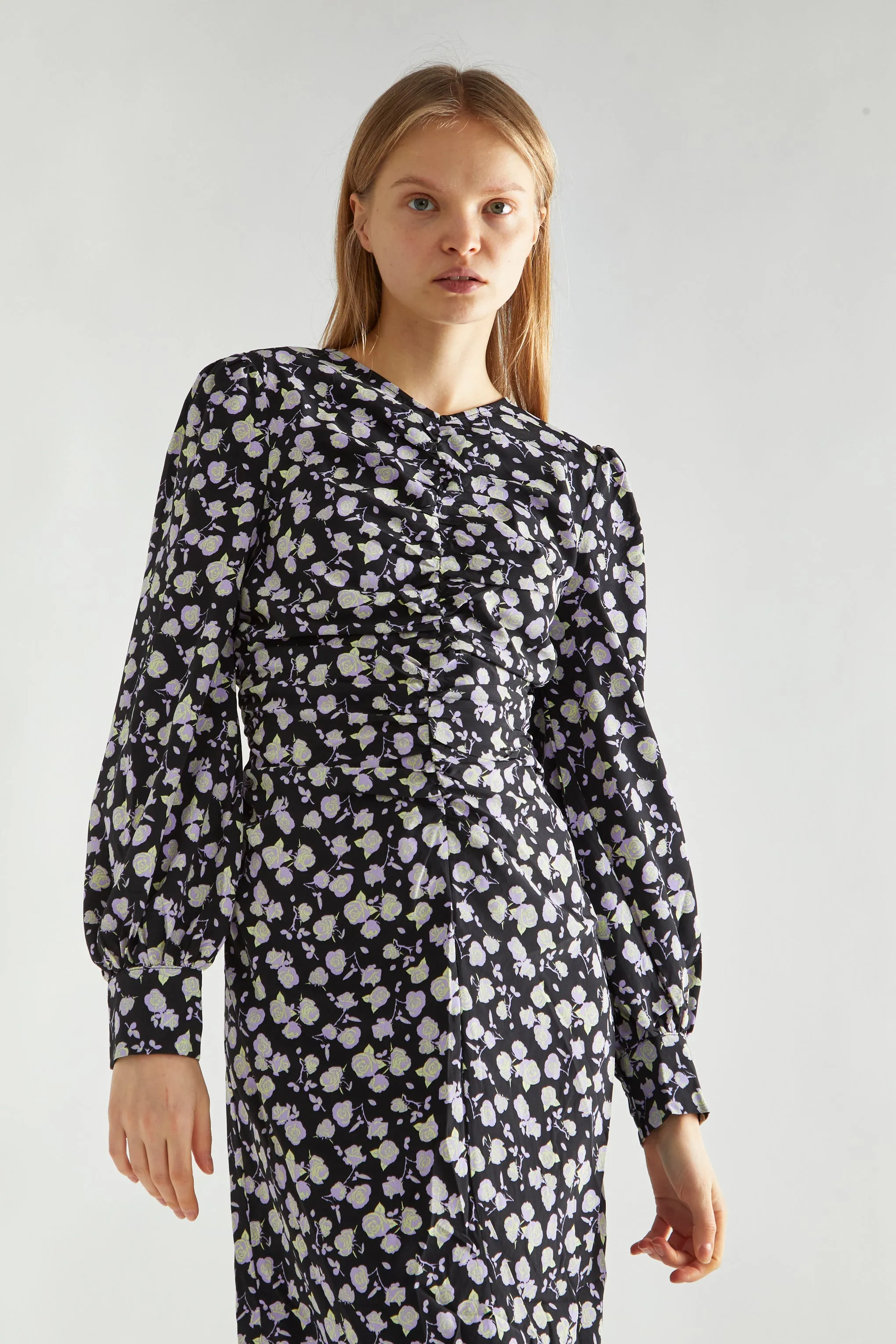 Lilac-Rose Ruched-Front Midi-Dress sold by Glamorous product image thumbnail 3