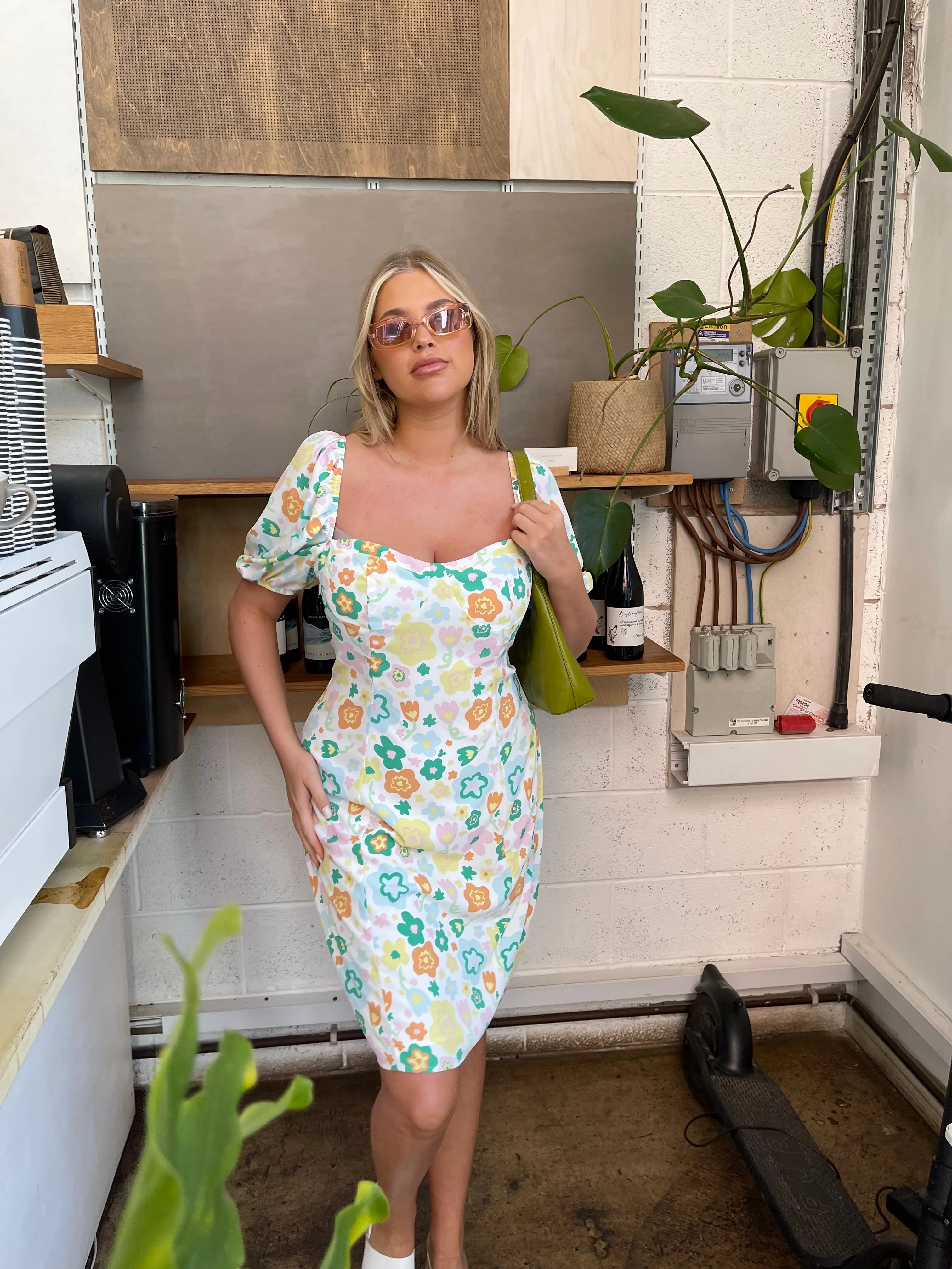 Retro Spring-Floral Bust Detail Mini-Dress sold by Glamorous product image thumbnail 4