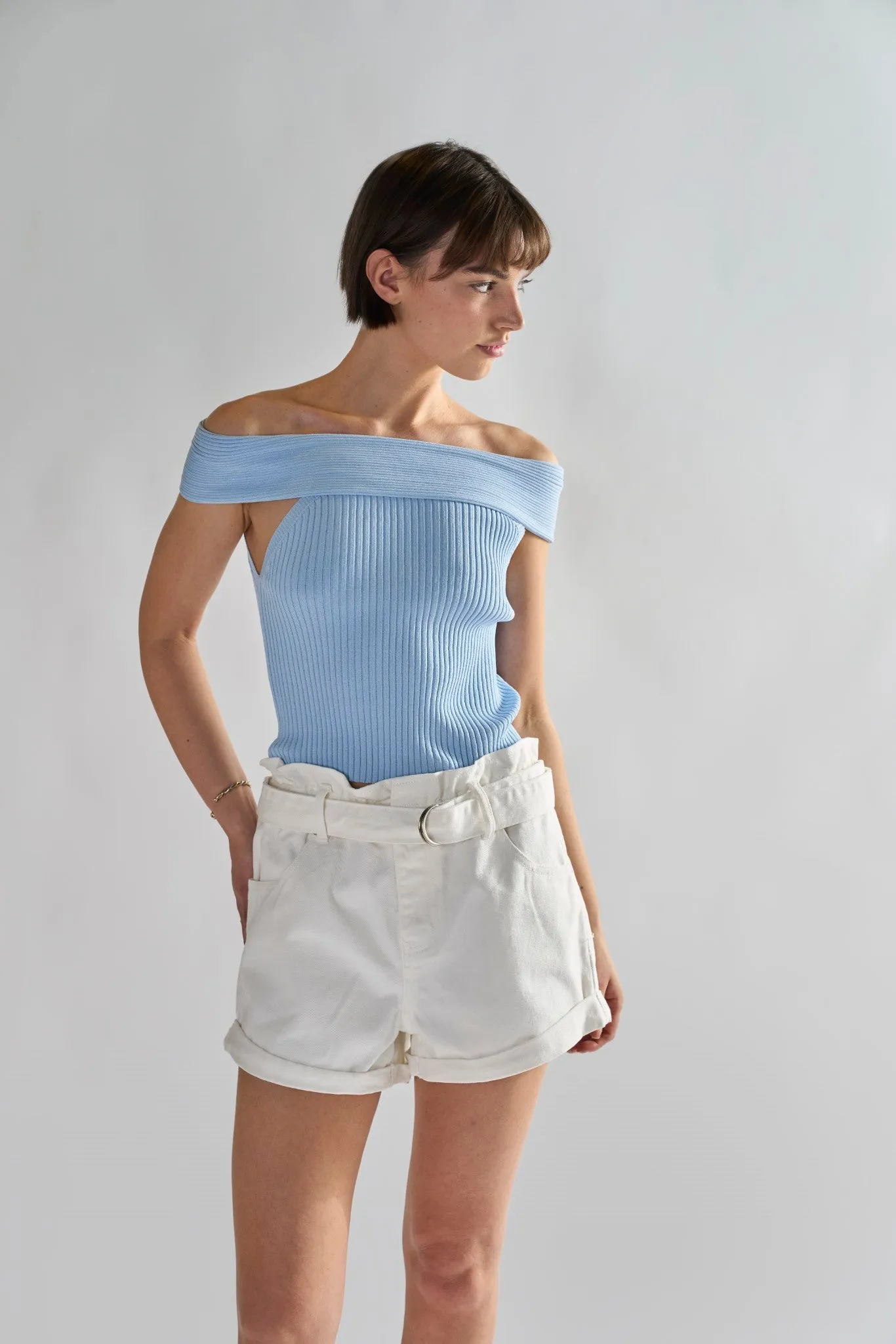 Off White Paper-Bag Belted Shorts sold by Glamorous product image thumbnail 3