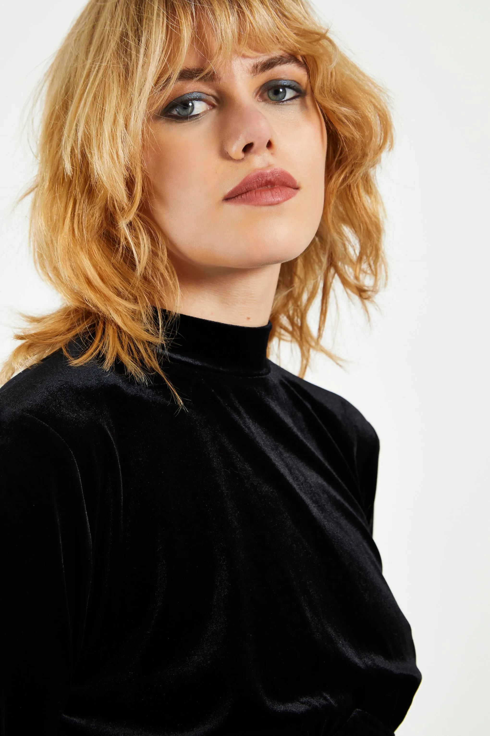 Glamorous Black Velvet High Neck Mini Dress with Front Side Split sold by Glamorous product image thumbnail 4