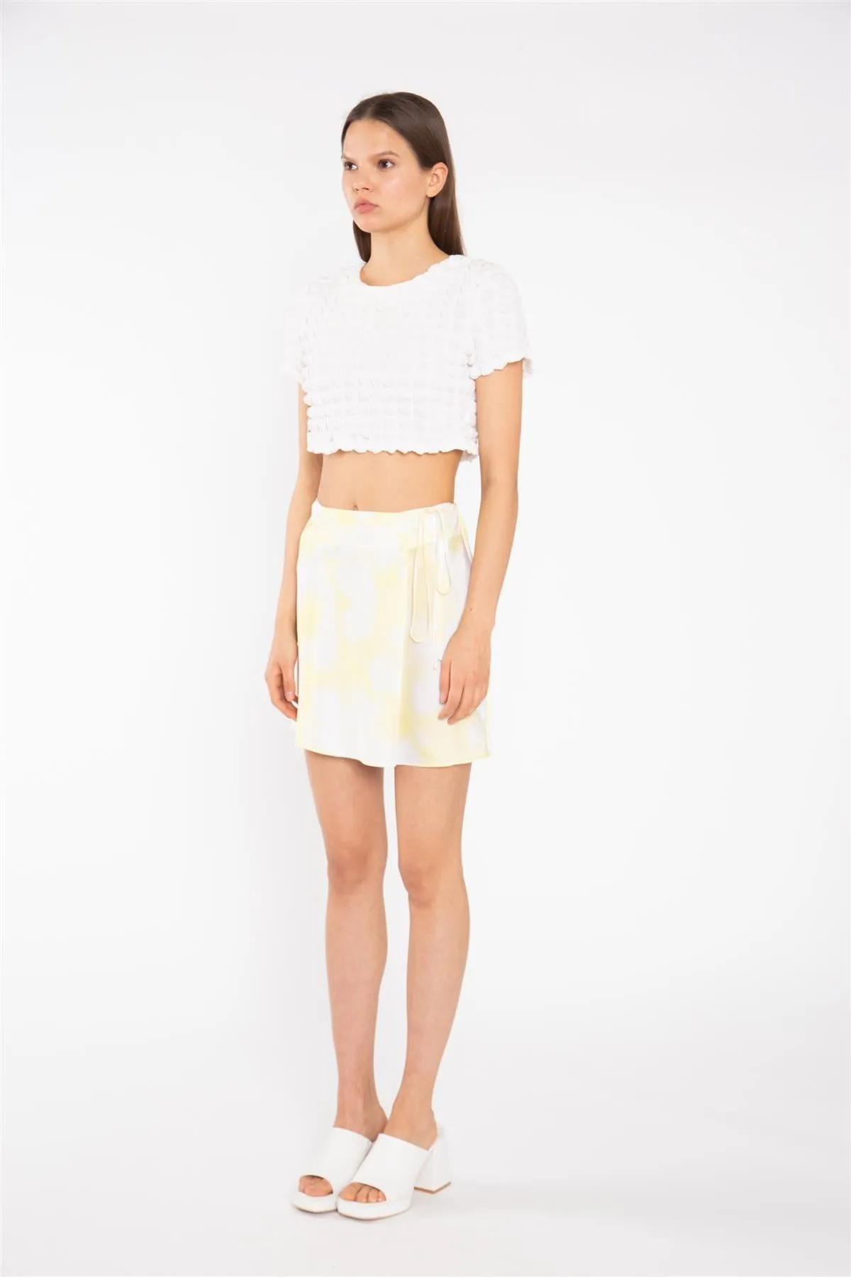 Textured-White Crop-Top sold by Glamorous product image thumbnail 3