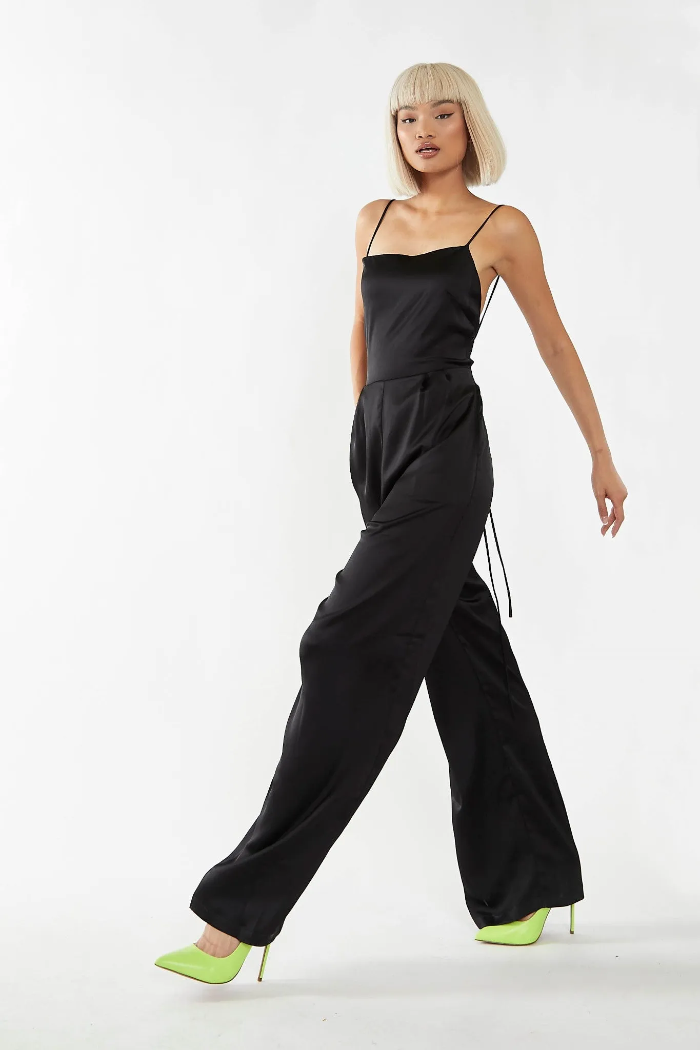 Black Wide Leg Low Tie-back Jumpsuit sold by Glamorous product image thumbnail 4