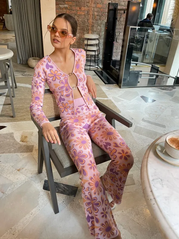 Pink-Peach-Retro-Flower Flared Trousers sold by Glamorous