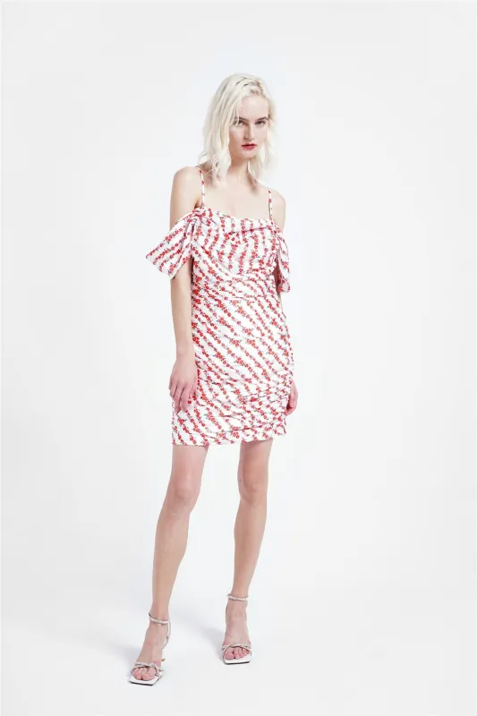 White-Diagonal-Floral Bardot Mini-Dress sold by Glamorous