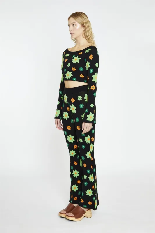 Green-Flower-Intarsia Long-Sleeve Crop-Top made by Glamorous