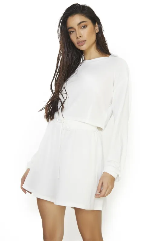 Off White Long-Sleeve Crop-Top made by Glamorous