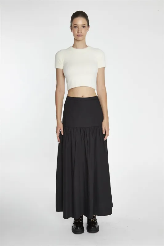 Black Dropped Waist Maxi-Skirt sold by Glamorous