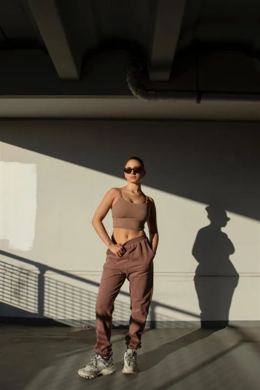 Agon Lounge Slouchy Fit Joggers - Coffee sold by Glamorous