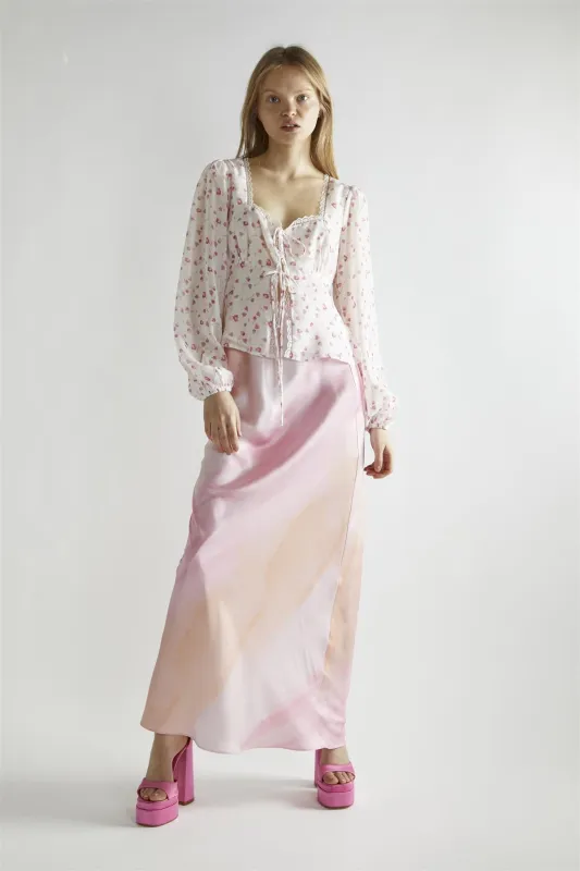 Pink Watercolour-Floral V-Neck Top made by Glamorous