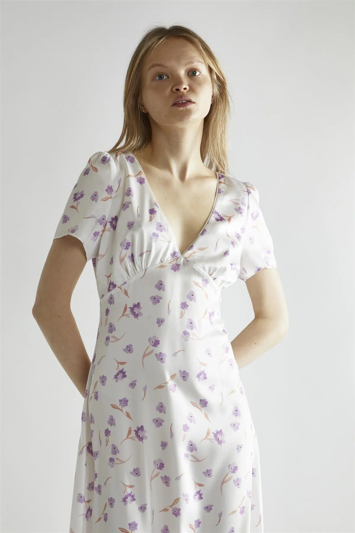 Lilac Watercolour-floral V-Neck Maxi-Dress sold by Glamorous product image thumbnail 3