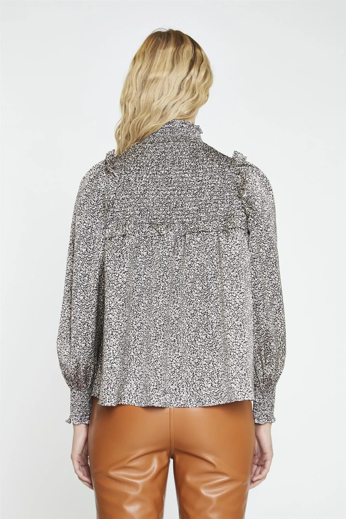 Leopard-Swirl Long-Sleeve Blouse sold by Glamorous product image thumbnail 4