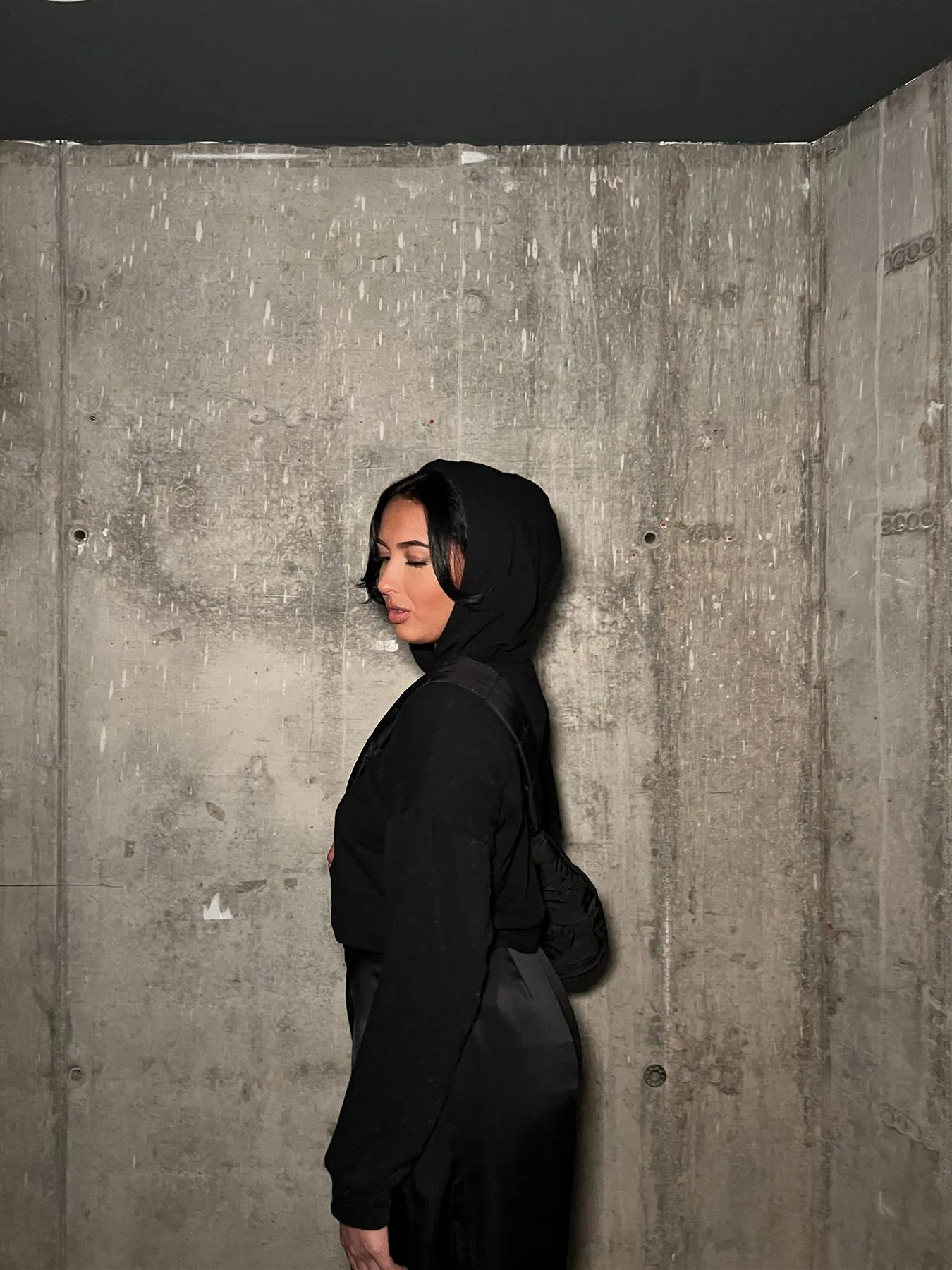 Black Hooded Crop-Top sold by Glamorous product image thumbnail 3