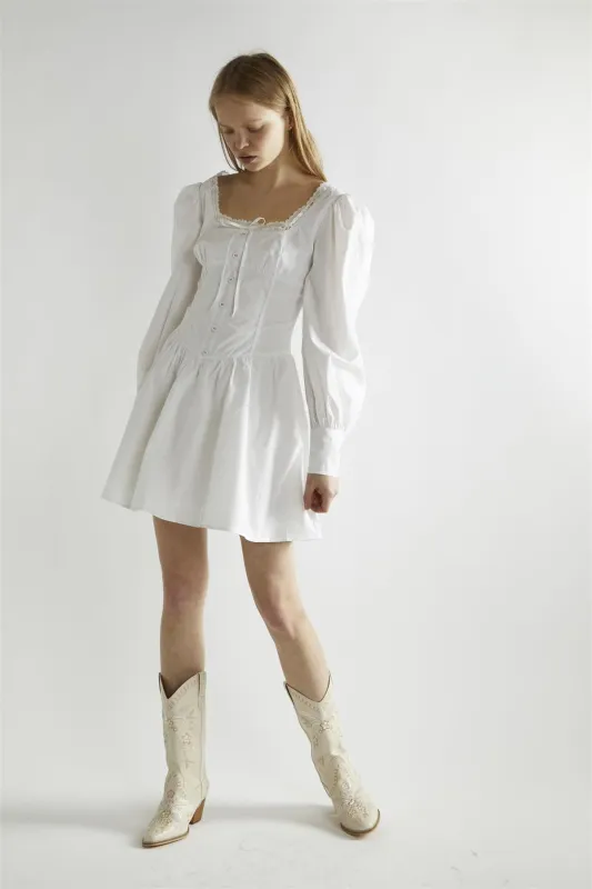 Off White Skater Mini-Dress made by Glamorous