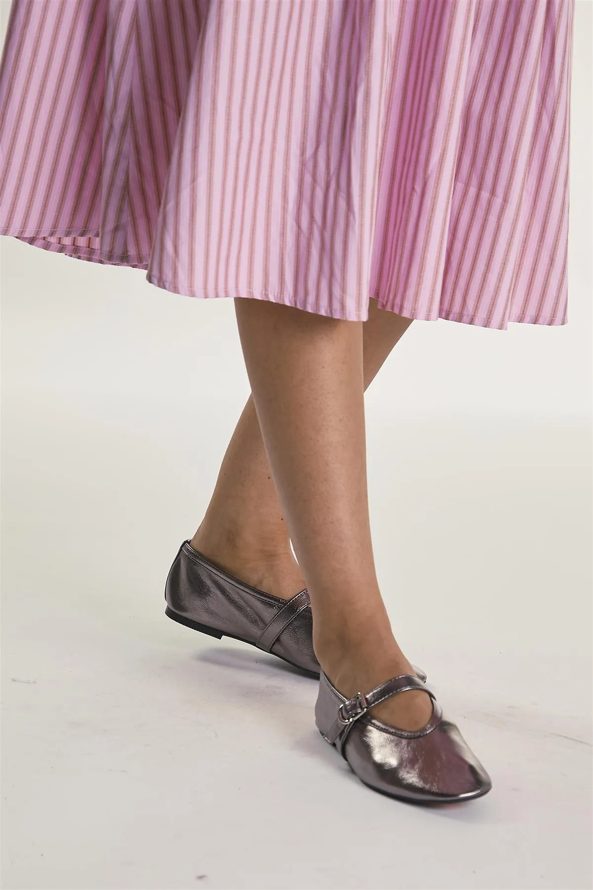 Bronze Buckle Ballet-Flats sold by Glamorous product image thumbnail 2