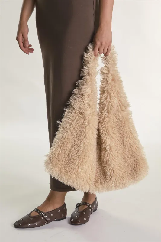 Beige Faux-Fur-Slouchy Tote-Bag made by Glamorous