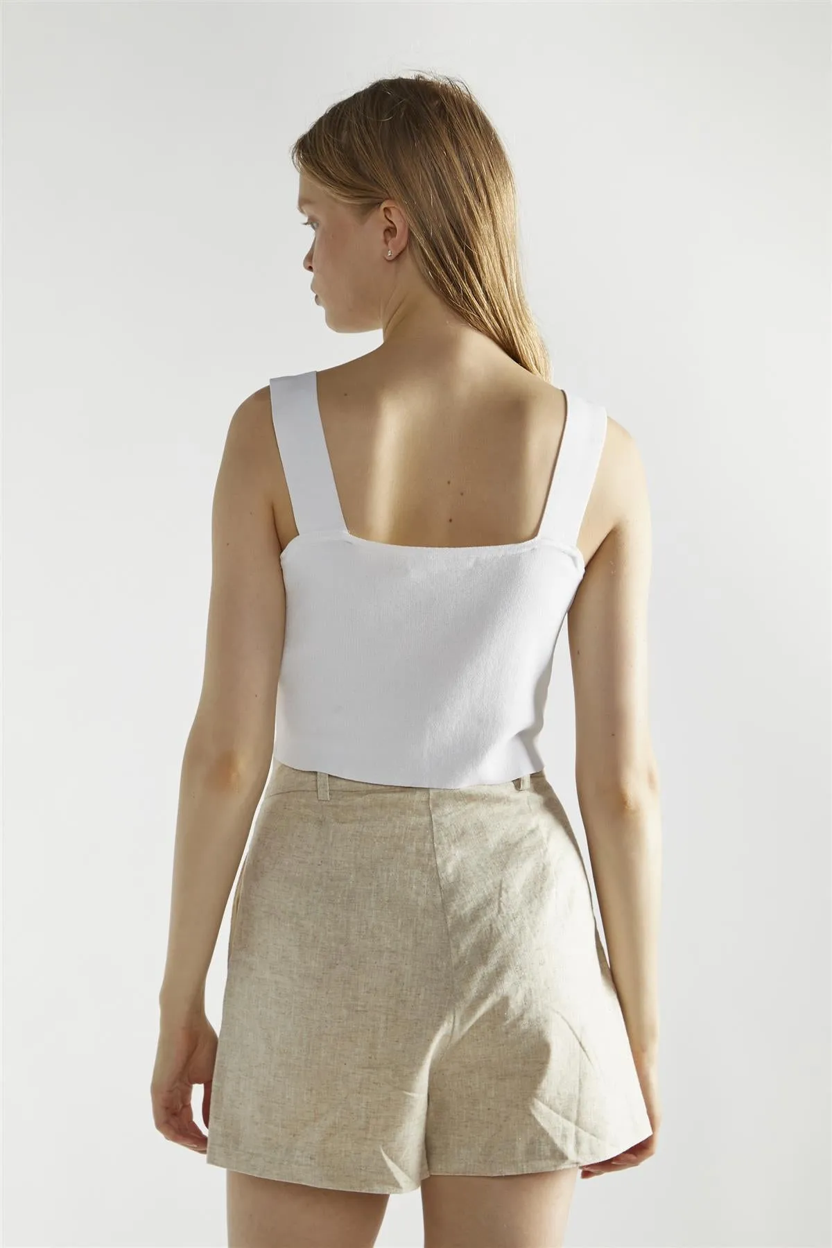 White Square-Neck-Tops sold by Glamorous product image thumbnail 2