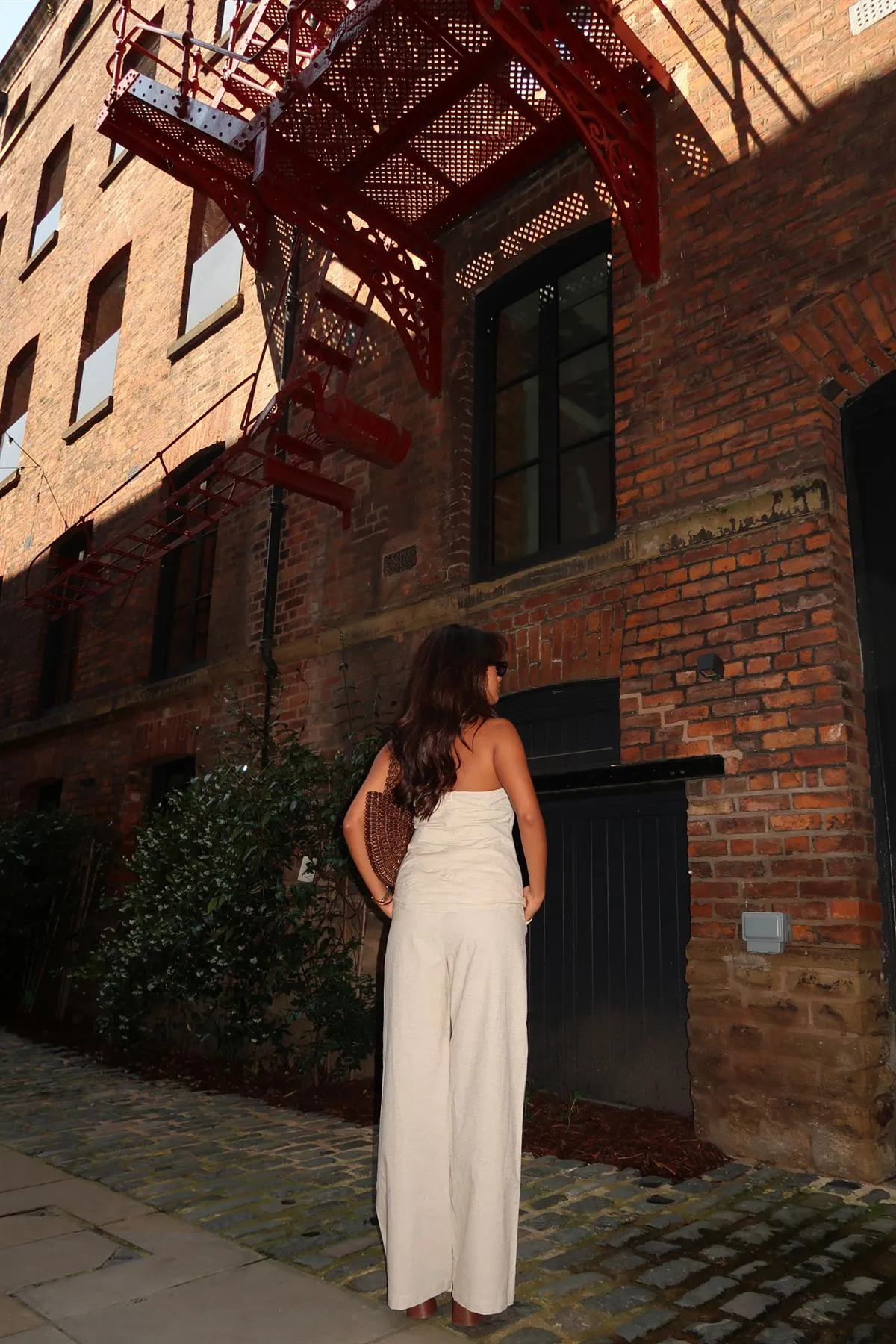 Natural-Ecru Bandeau Sleeveless-Top sold by Glamorous product image thumbnail 3