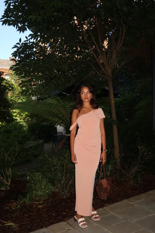 Soft-Terracotta Bardot Crop-Top sold by Glamorous