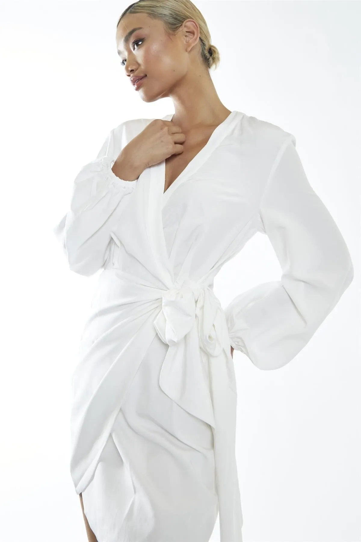 Off-White Wrap-Mini-Dresses sold by Glamorous product image thumbnail 4