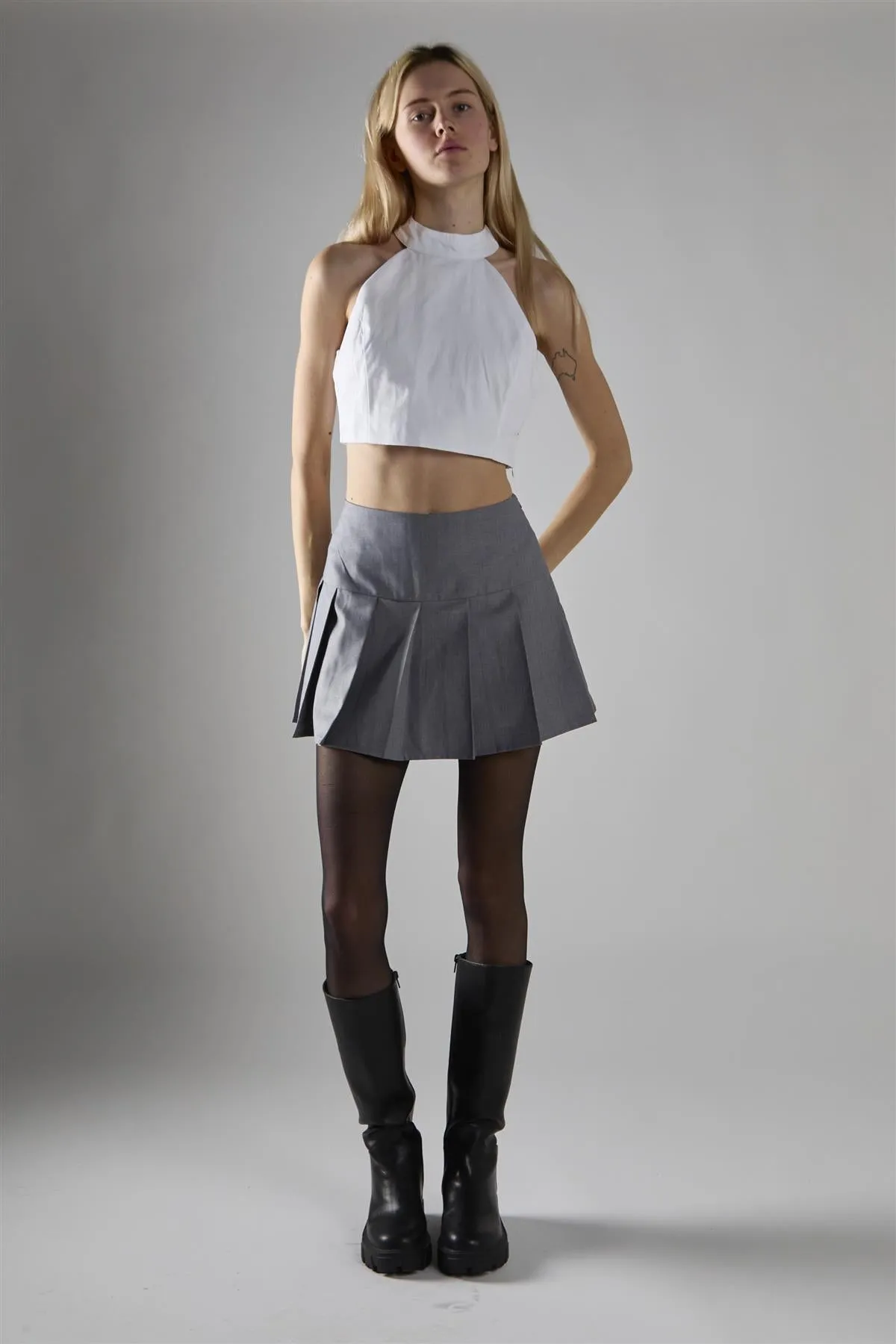 White Halter-Neck Crop-Top sold by Glamorous product image thumbnail 5