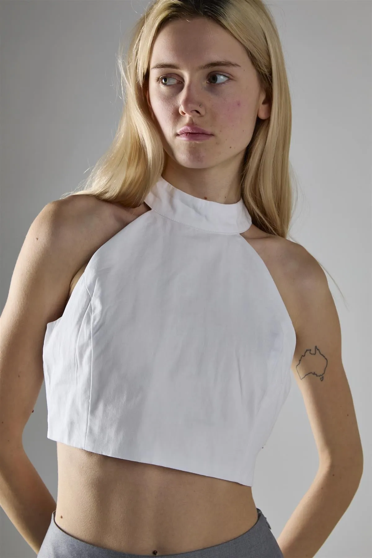 White Halter-Neck Crop-Top sold by Glamorous product image thumbnail 4