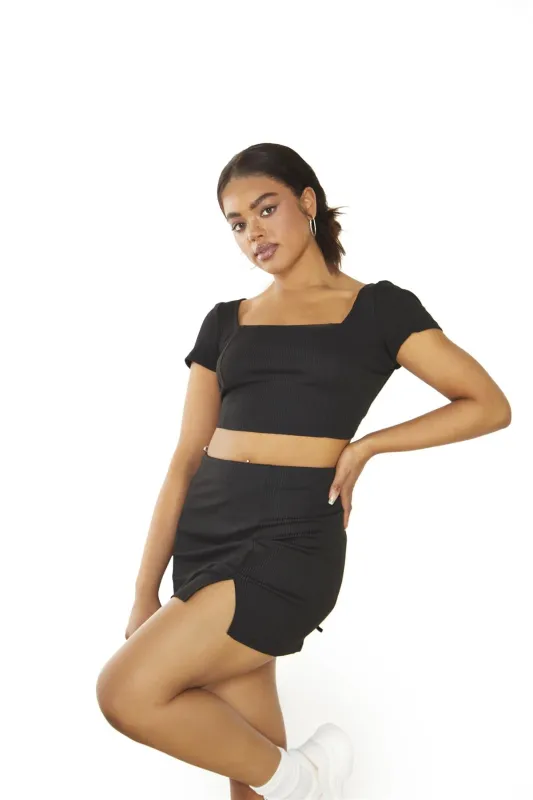 Black Cross-Cross Back Crop-Top made by Glamorous