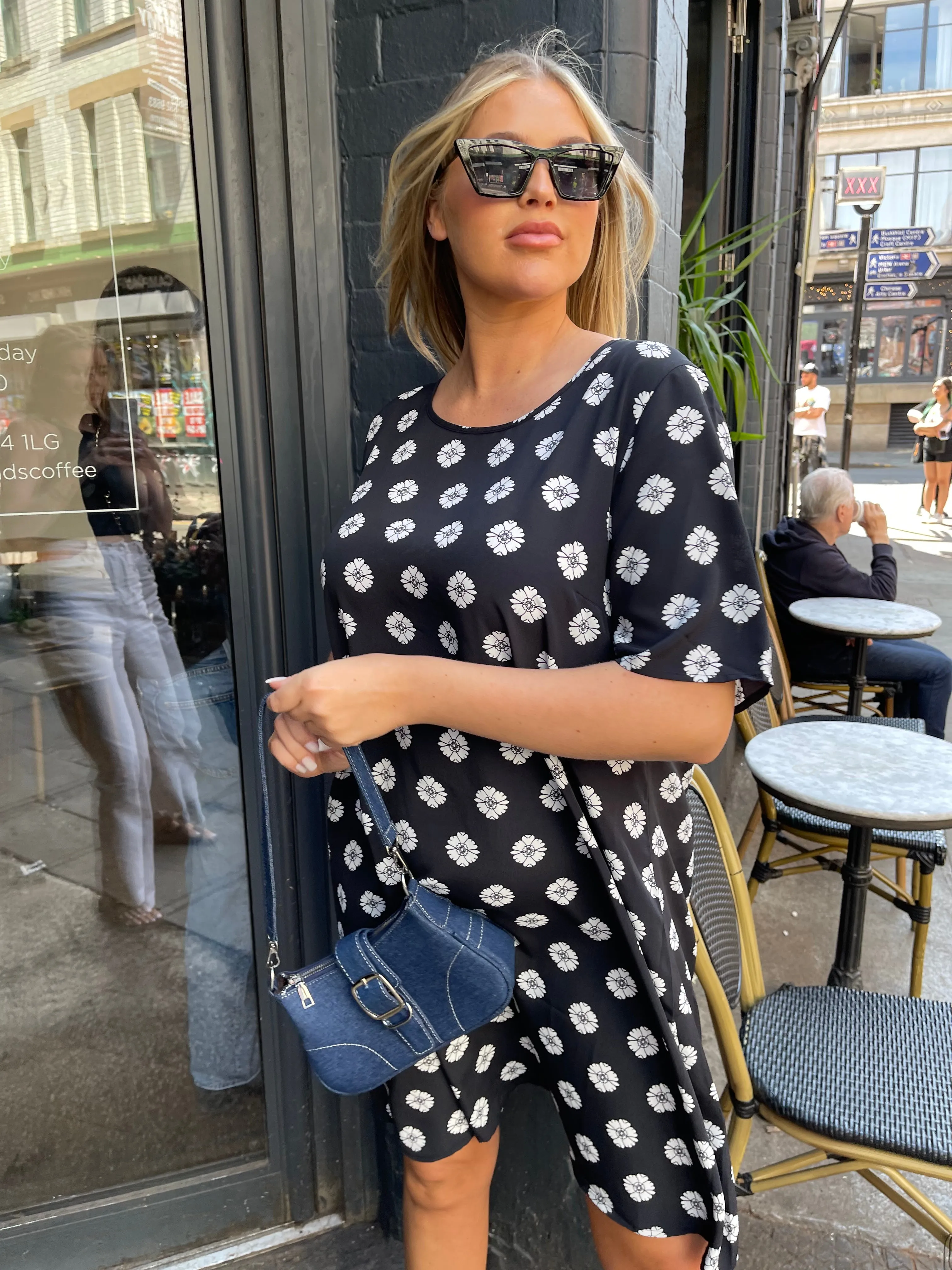 Mono-Daisy T-Shirt Mini-Dress sold by Glamorous product image thumbnail 4