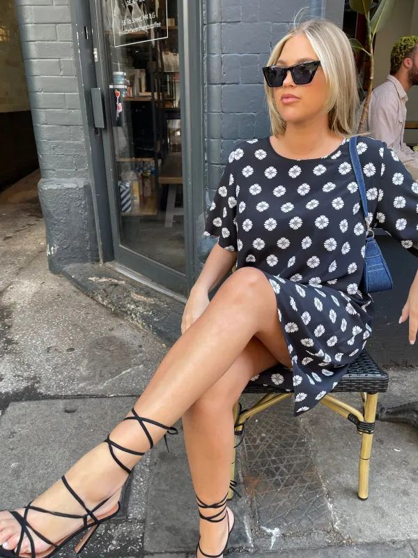 Mono-Daisy T-Shirt Mini-Dress sold by Glamorous