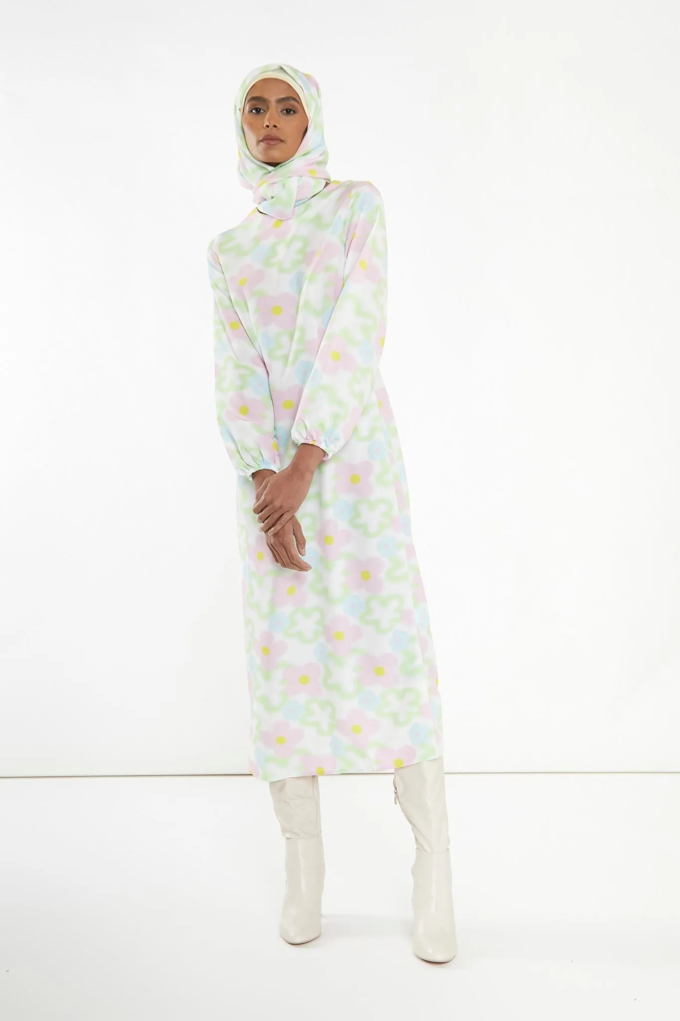 Multi Blurred Floral Long-Sleeve Midi-Dress sold by Glamorous product image thumbnail 3