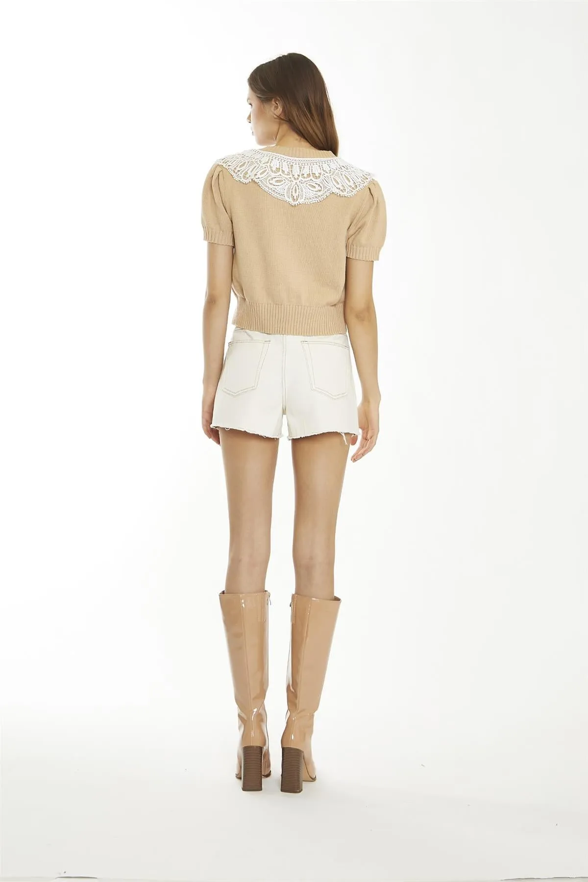 Ecru Raw-Hem High-Waisted-Shorts sold by Glamorous product image thumbnail 2
