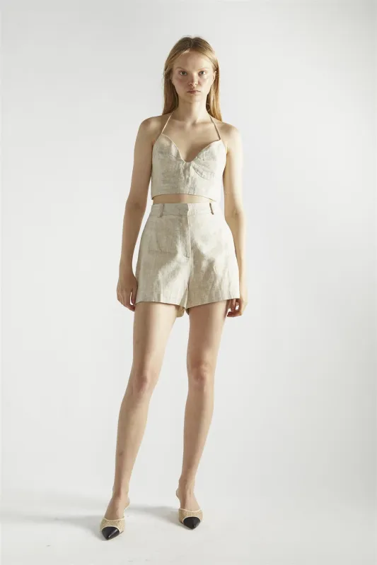 Natural Hot Pant Shorts made by Glamorous