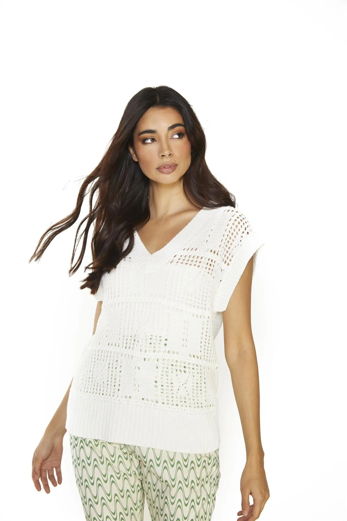 Off White Knit Oversized-Top sold by Glamorous product image thumbnail 3