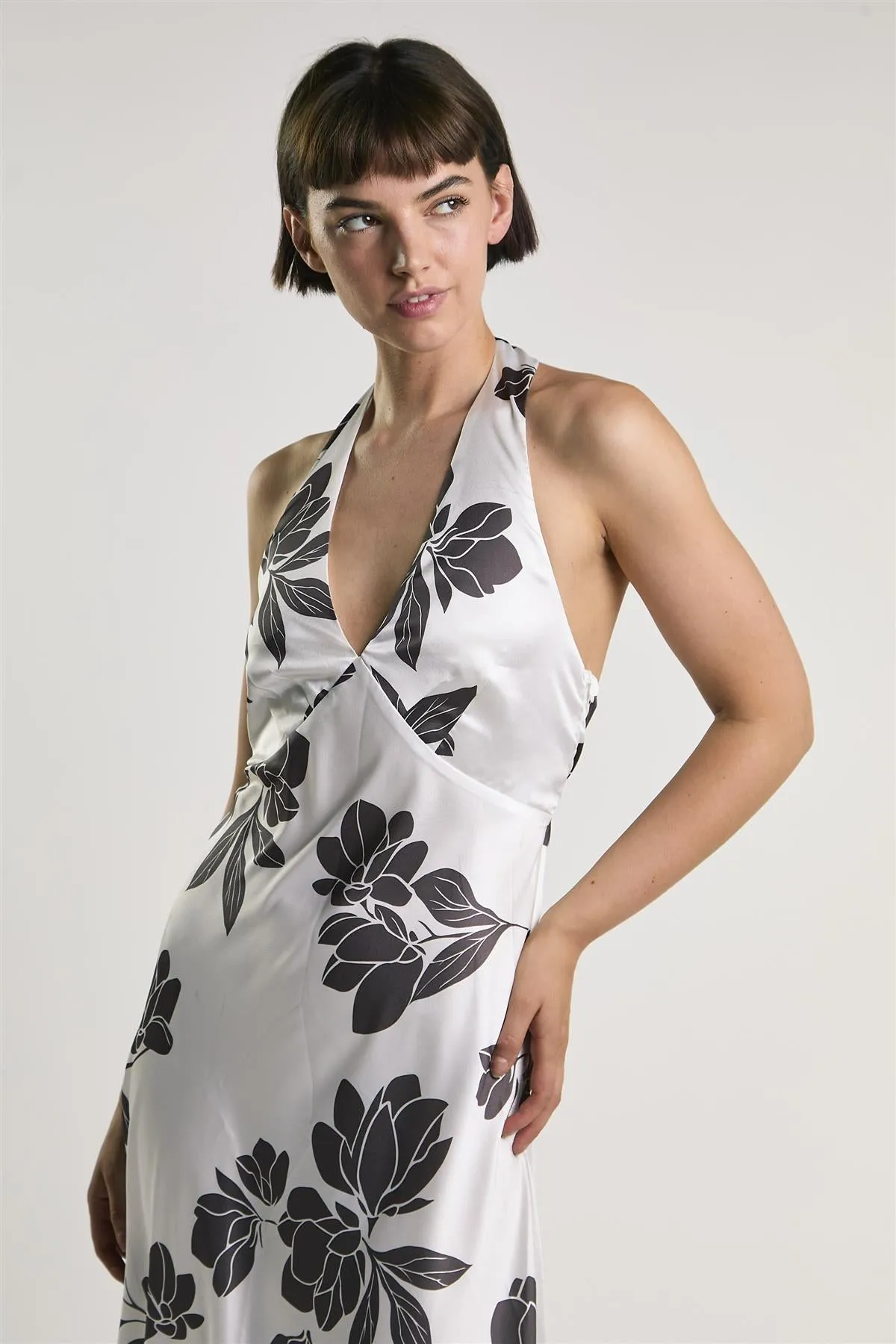 White Brown Floral Halter Neck Midaxi Dress sold by Glamorous product image thumbnail 2