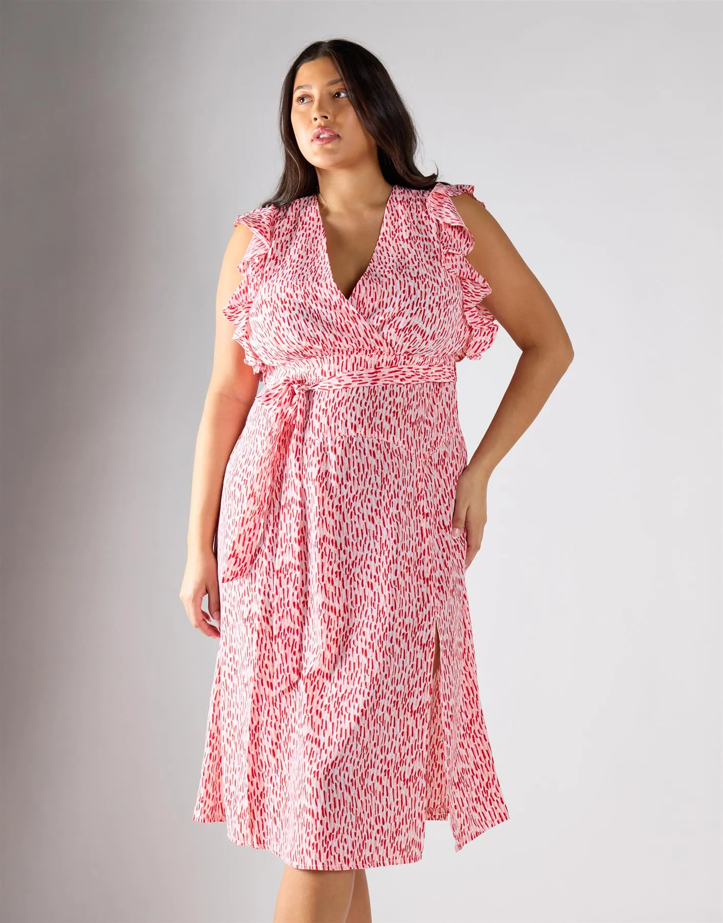 Glamorous Curve White Red Print Midi Dress sold by Glamorous product image thumbnail 2