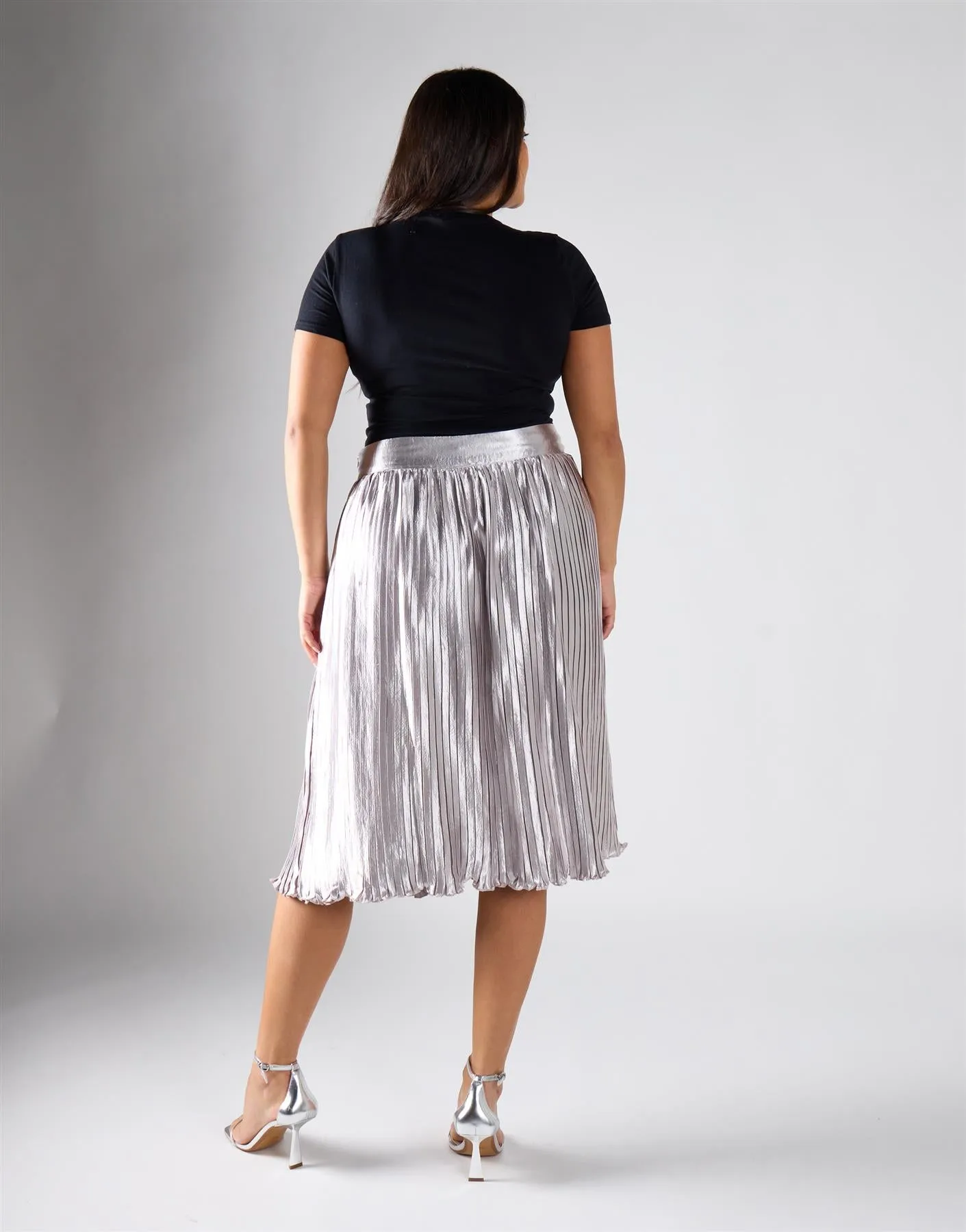 Glamorous Curve Light Silver Pleated Midi Skirt sold by Glamorous product image thumbnail 4