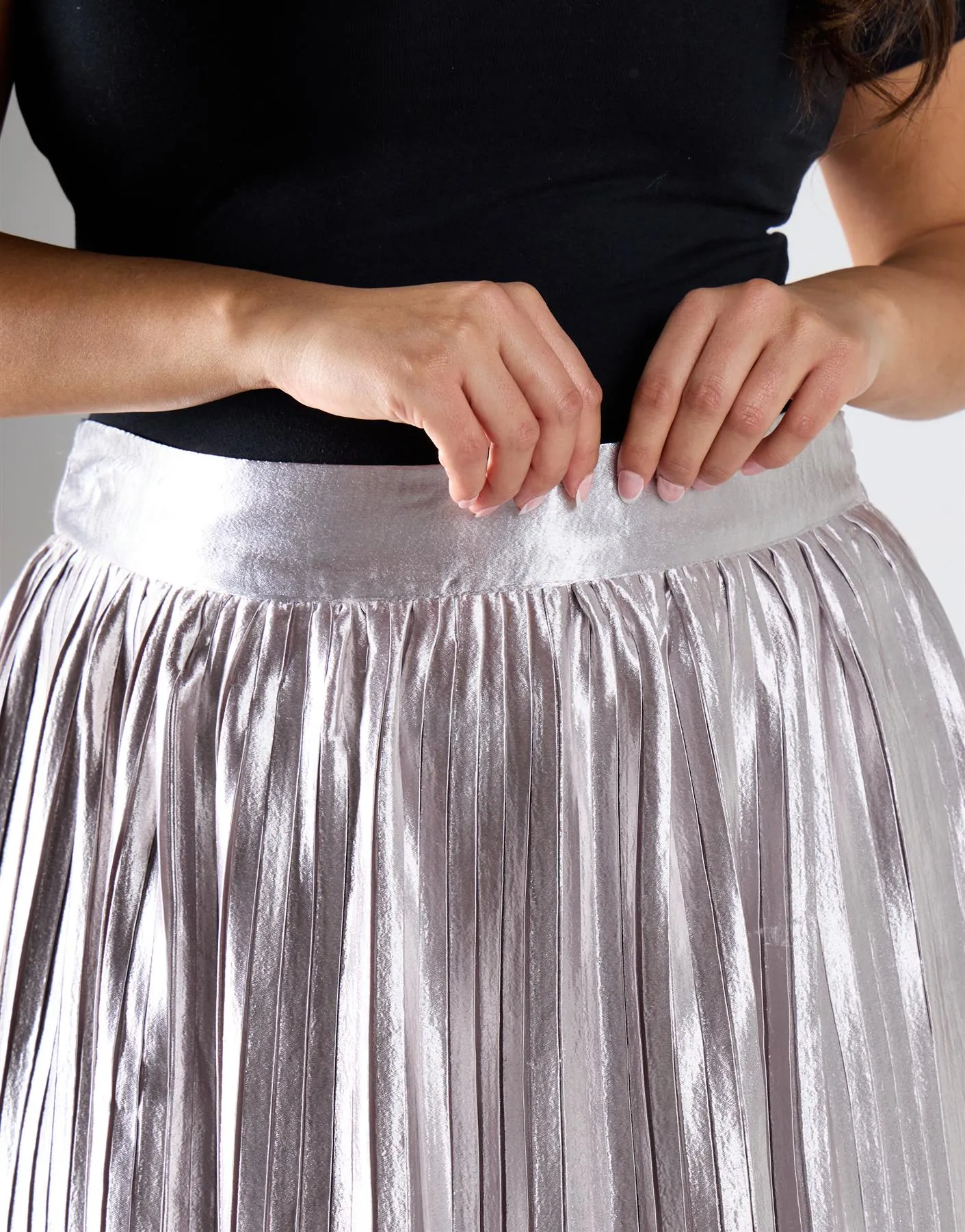 Glamorous Curve Light Silver Pleated Midi Skirt sold by Glamorous product image thumbnail 3
