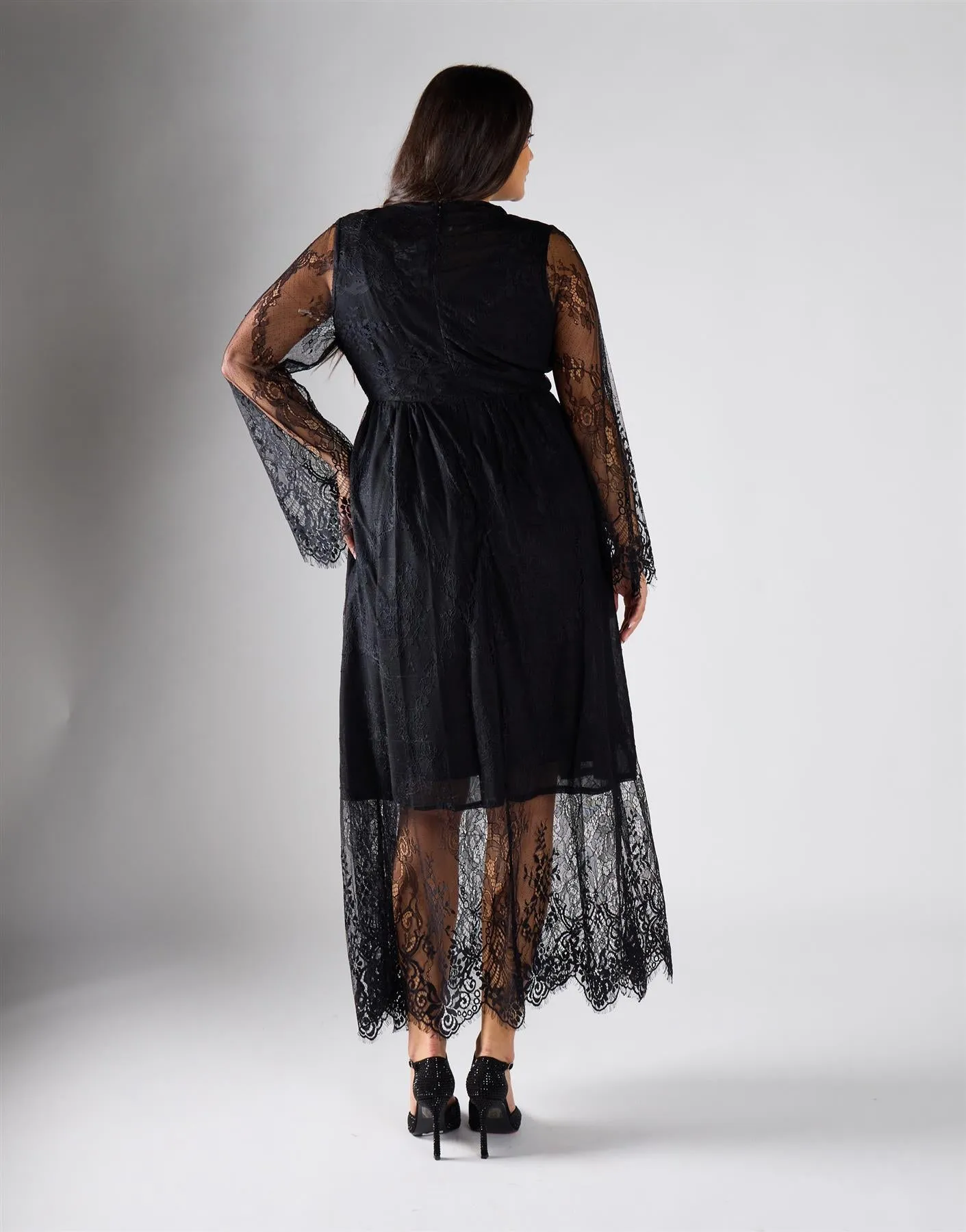 Glamorous Curve Black Maxi Dress sold by Glamorous product image thumbnail 4