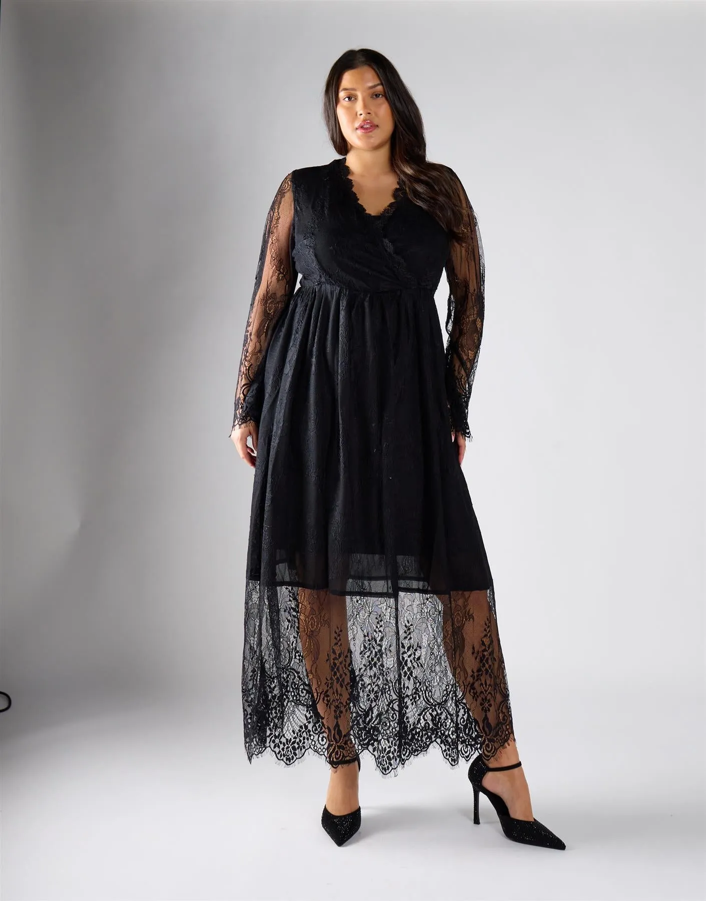 Glamorous Curve Black Maxi Dress sold by Glamorous product image thumbnail 2