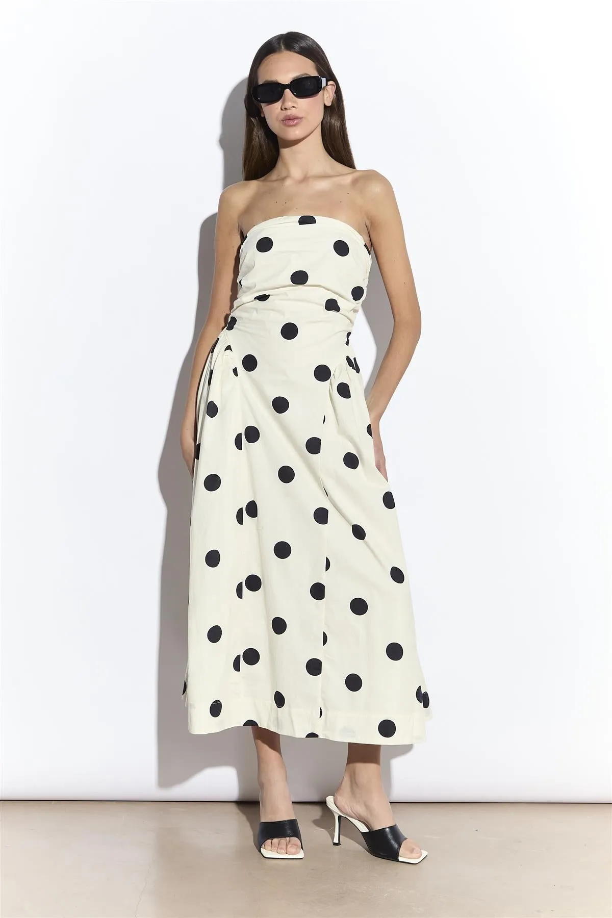 Cream Spot Bandeau Dropped Waist Midaxi Dress sold by Glamorous product image thumbnail 3
