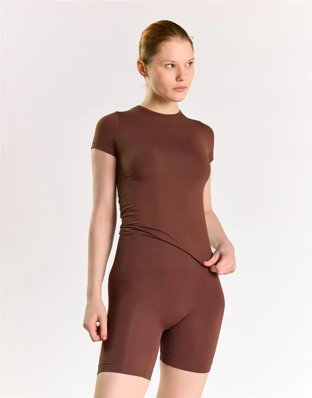 Agon Women's Coffee Activewear Shorts made by Glamorous